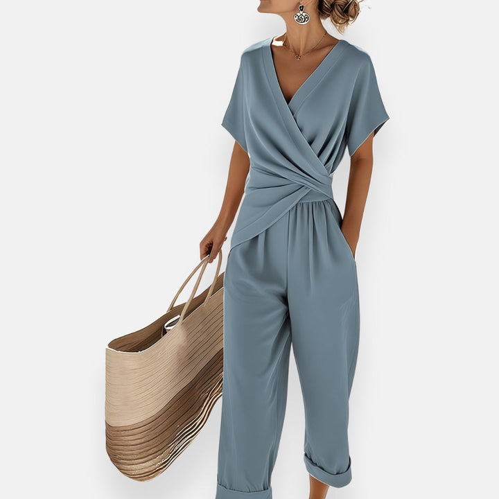 Hayden Lyra | Bow-Draped Ensemble