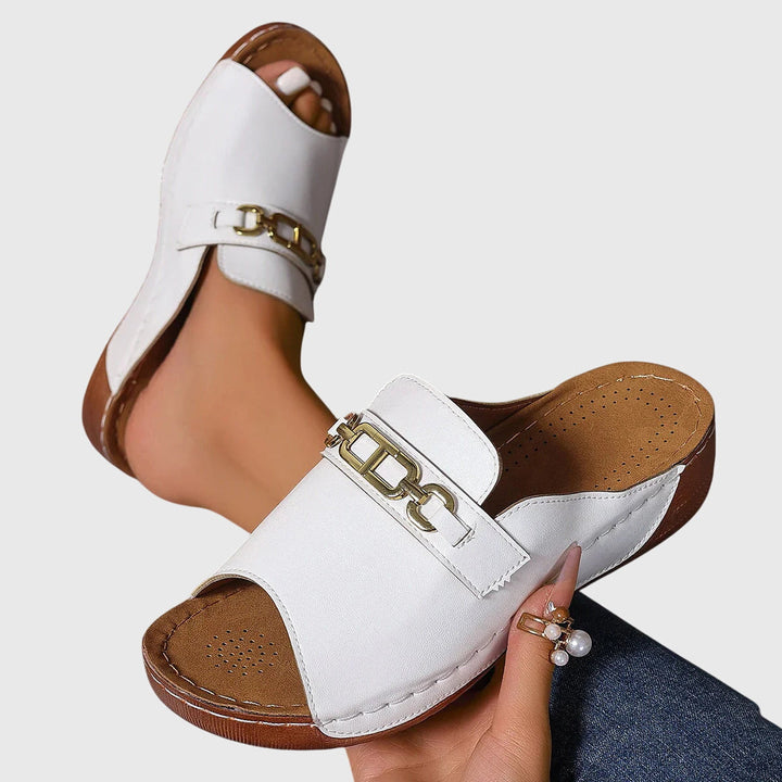 Diora™ | Cozy Sandals