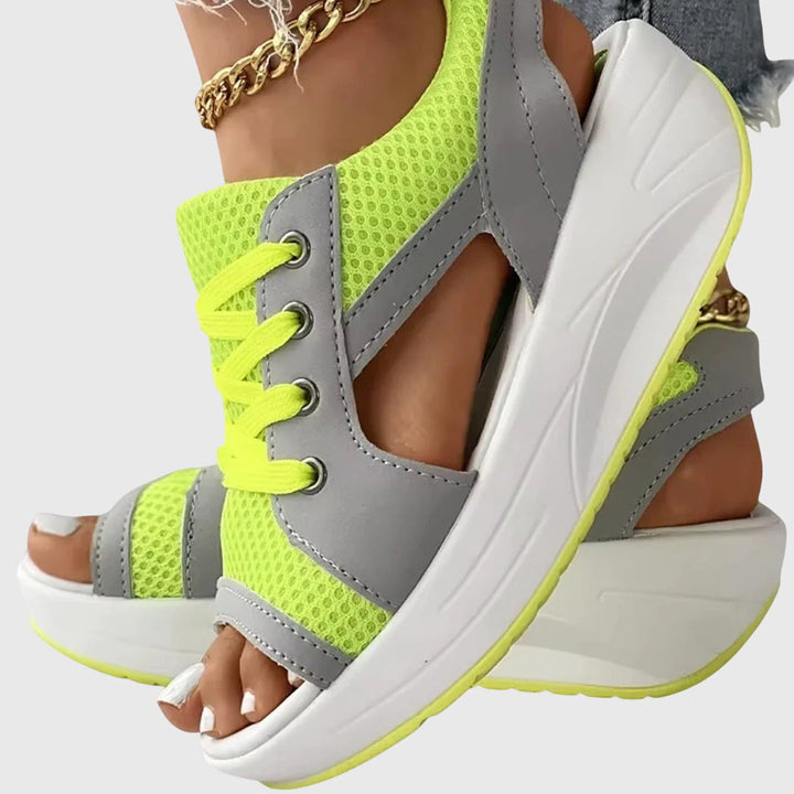 Aretha™ | Cozy Sandals