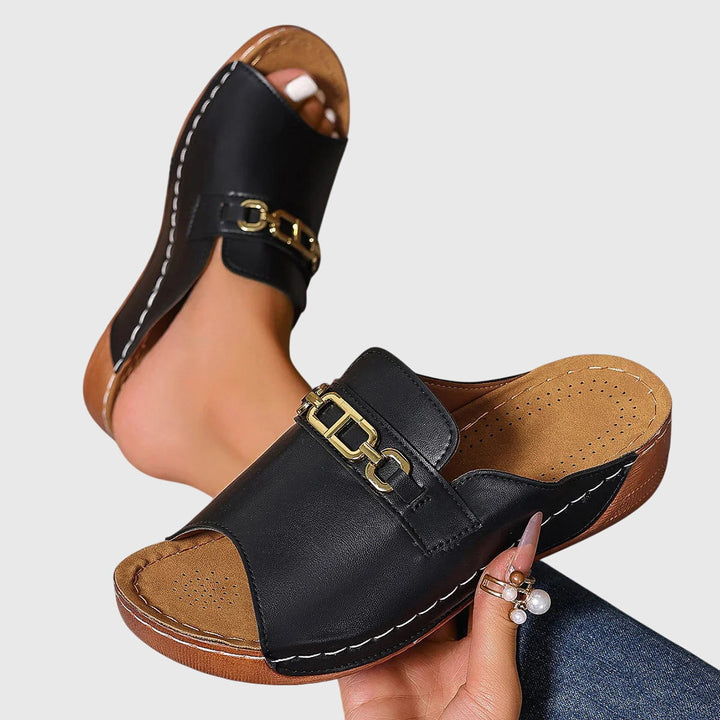 Diora™ | Cozy Sandals