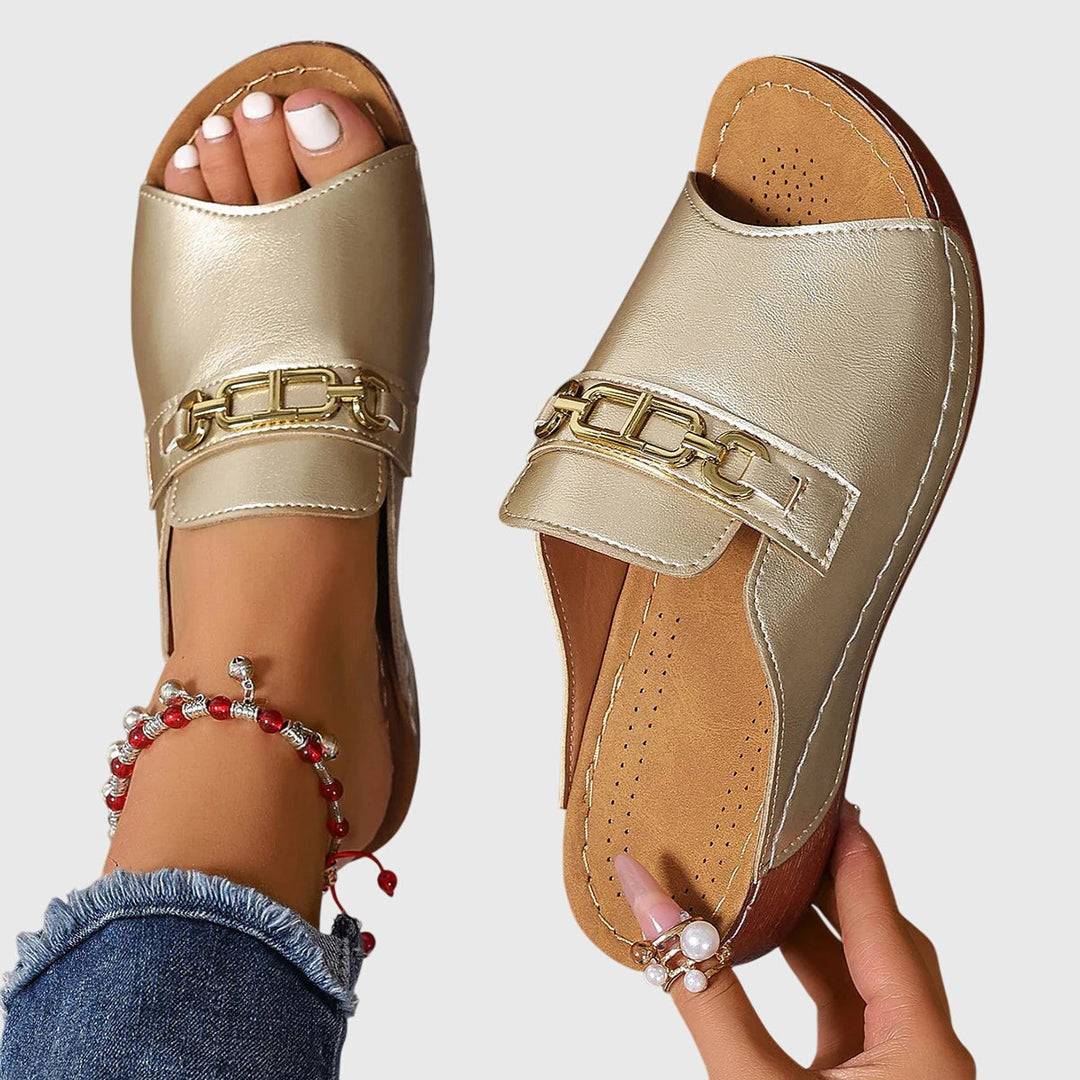 Diora™ | Cozy Sandals