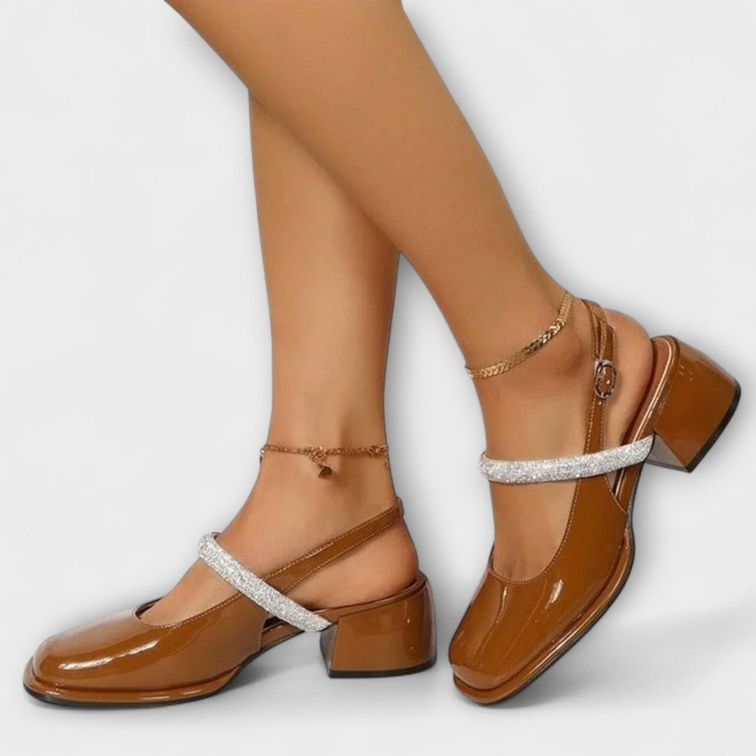 Benisse - Chic Sandal Collection