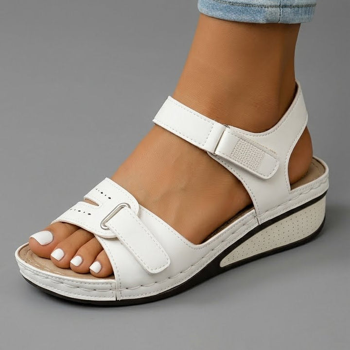 Zenvia – Relaxing Comfort Sandals for Walking