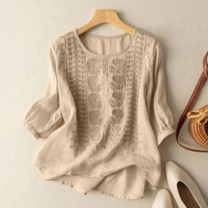 Aurora – Relaxed Blouse with Embroidery