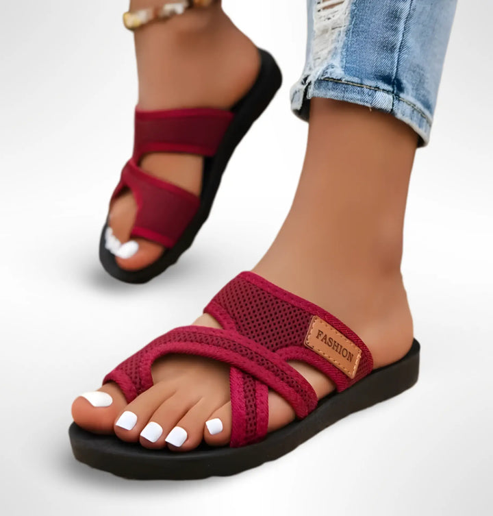 Comfortable Sandals for Women with Hallux Valgus and Sensitive Feet