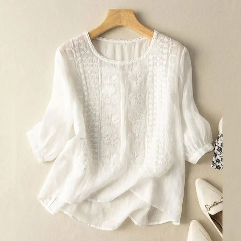 Aurora – Relaxed Blouse with Embroidery