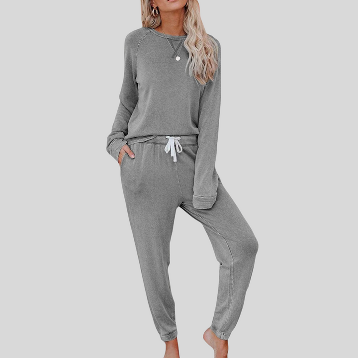 JOCELYN™ - Relaxed Long Sleeve Top and Sweatpants Ensemble