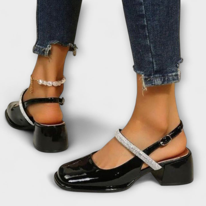 Benisse - Chic Sandal Collection