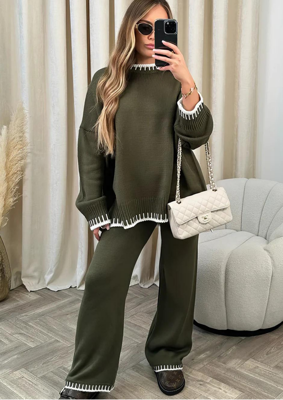 Plus-Size Women's Cozy Loungewear Ensemble
