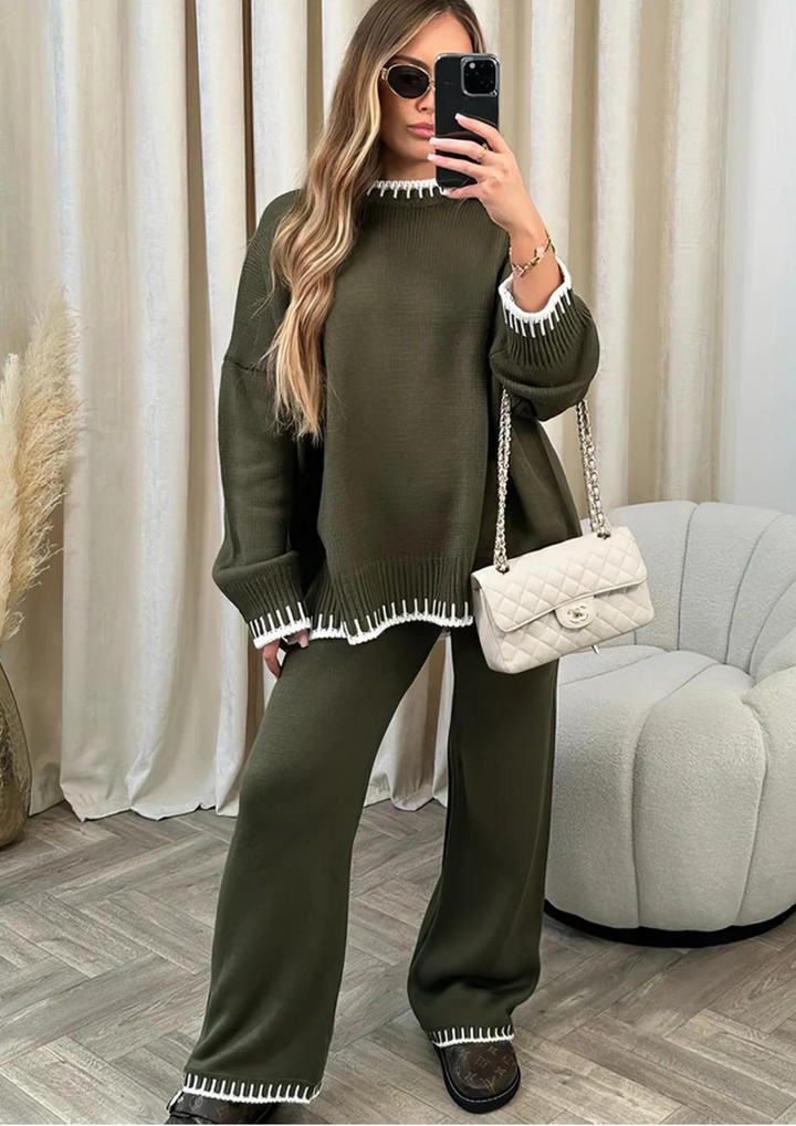 Plus-Size Women's Cozy Loungewear Ensemble