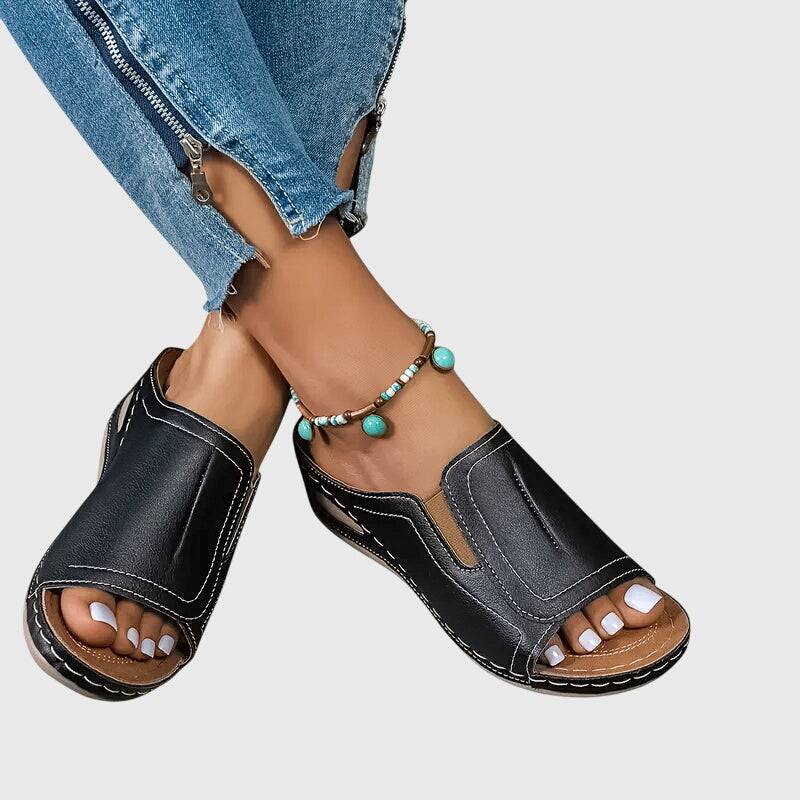 Aretha™ | Comfort-Focused Orthopedic Sandals