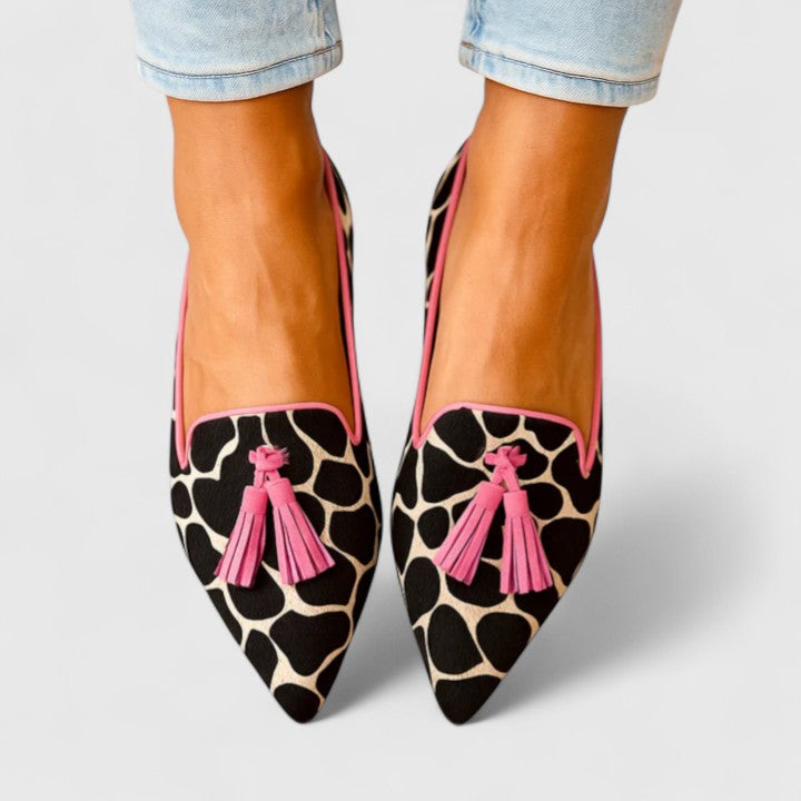 Dhreika | Intelligent Comfort Loafers