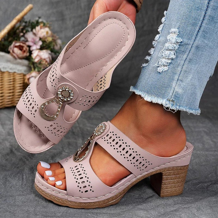 Faith | Stylish and Cozy Orthopedic Sandals