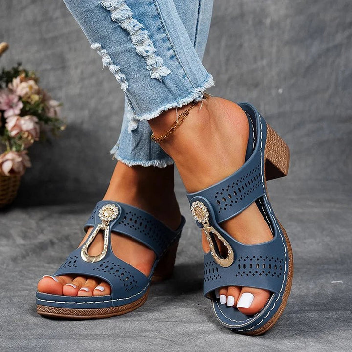 Faith | Stylish and Cozy Orthopedic Sandals