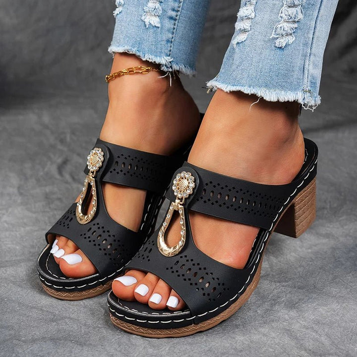 Faith | Stylish and Cozy Orthopedic Sandals