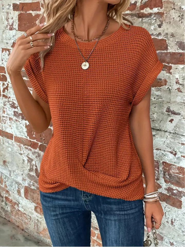 Sophie - Sweetheart Round Neck Tee