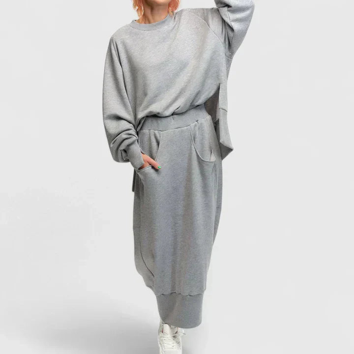 Olivanne | Chic Two-Piece Ensemble