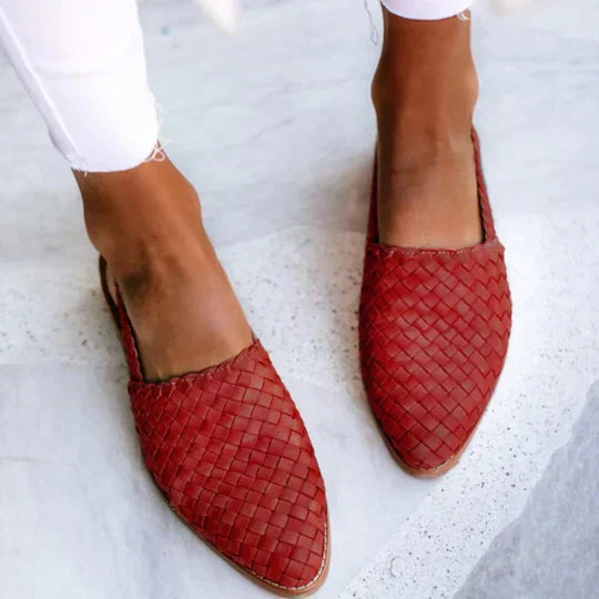 Leia | Stylish Flat Sandals